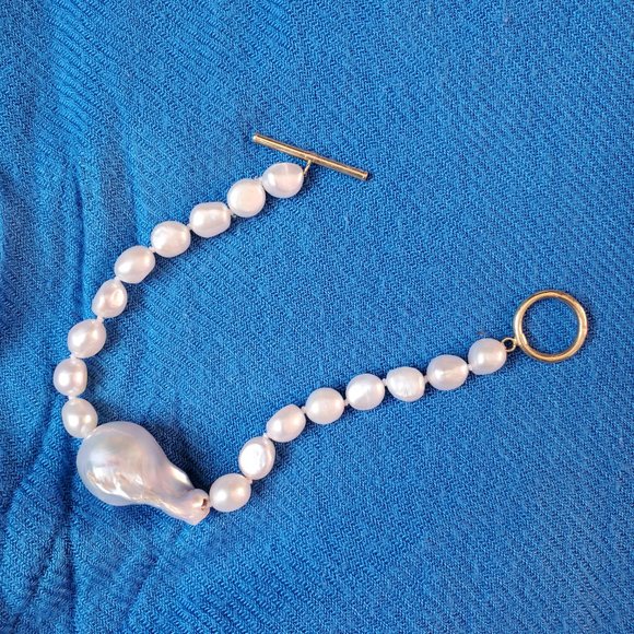 Baroque freshwater pearl bracelet - Picture 3 of 5